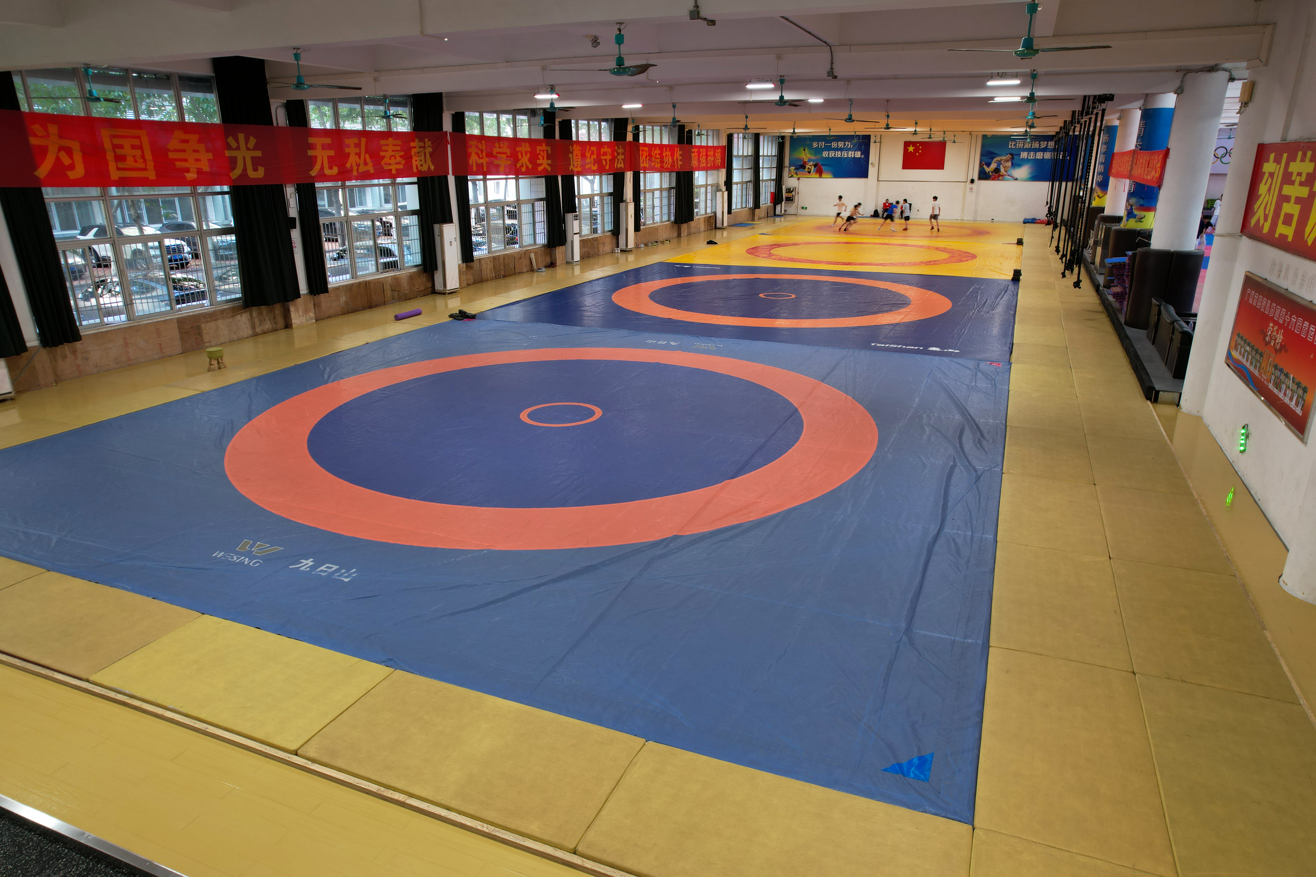 廣州體育職業技術學院摔跤館