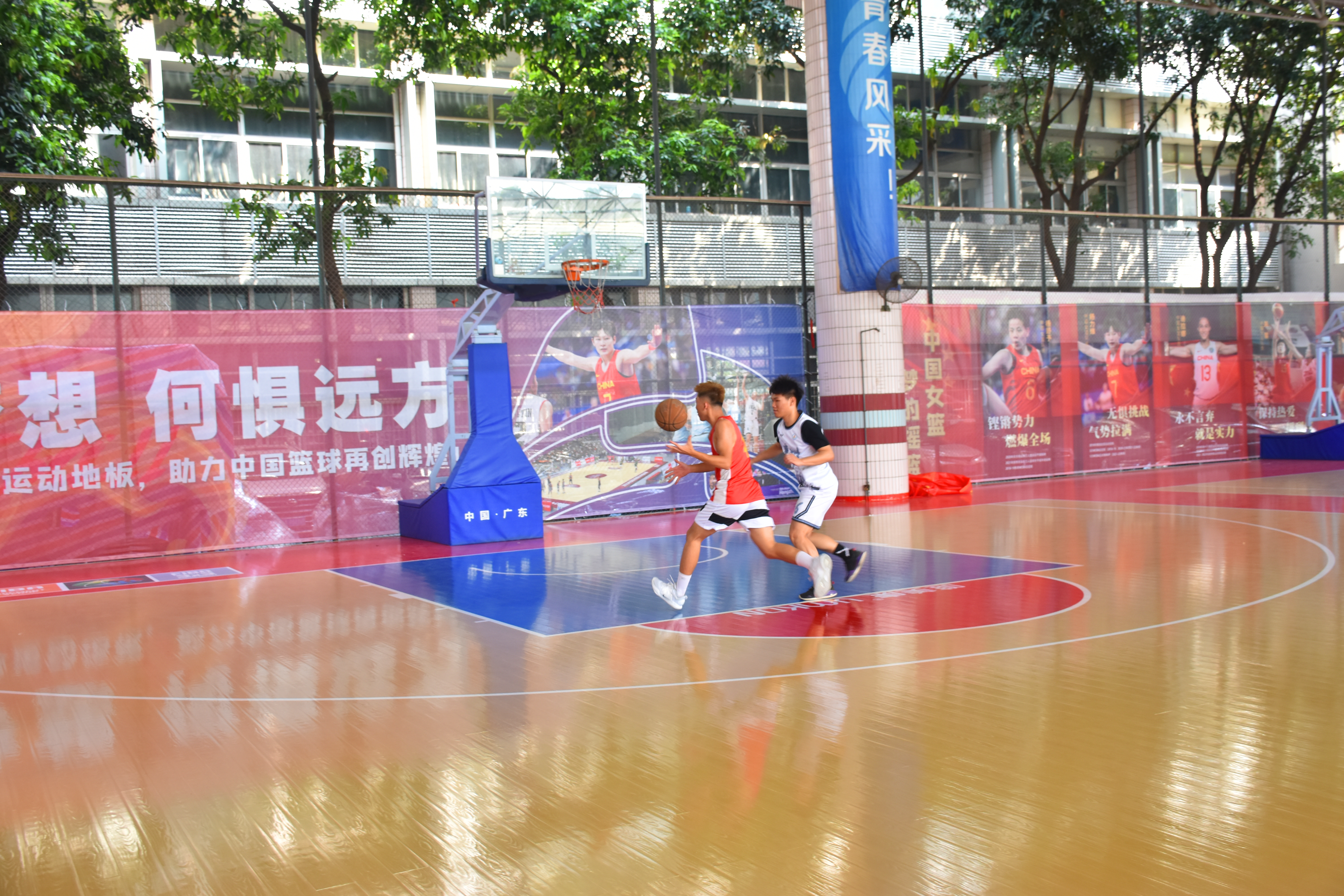 廣州體育職業技術學院風雨球場